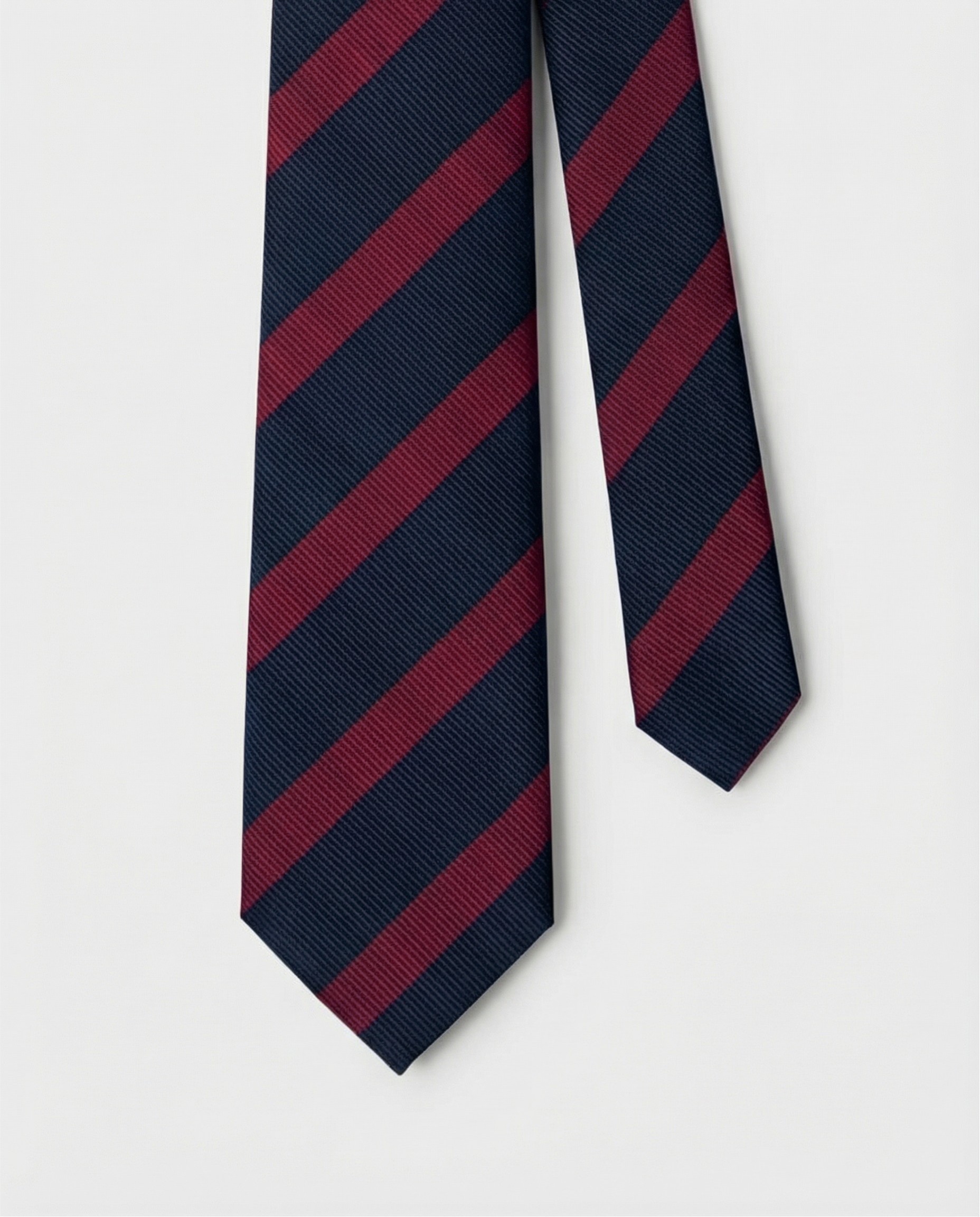 CRAVATE CLUB EN JACQUARD DE SOIE