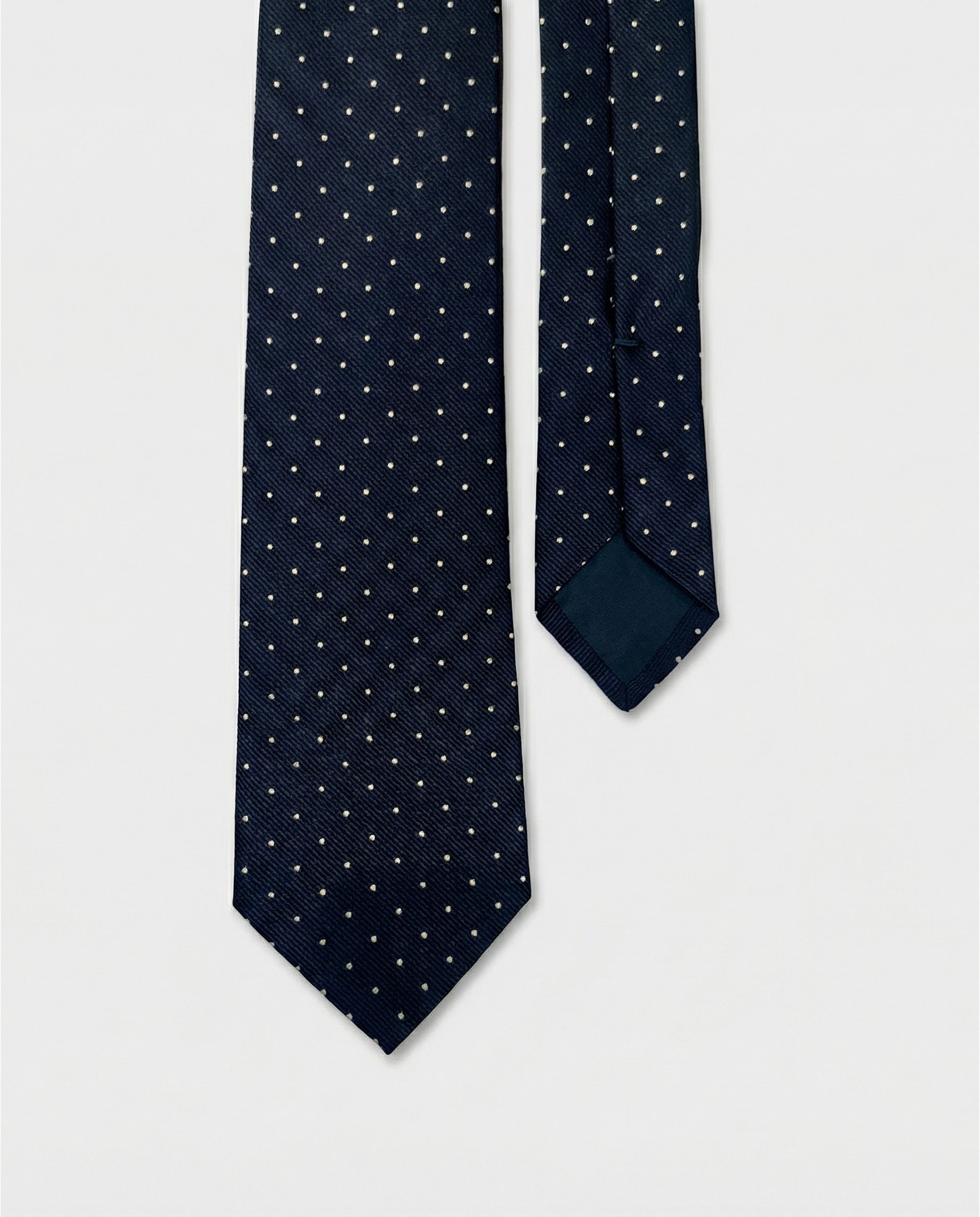 CRAVATE EN JACQUARD DE SOIE