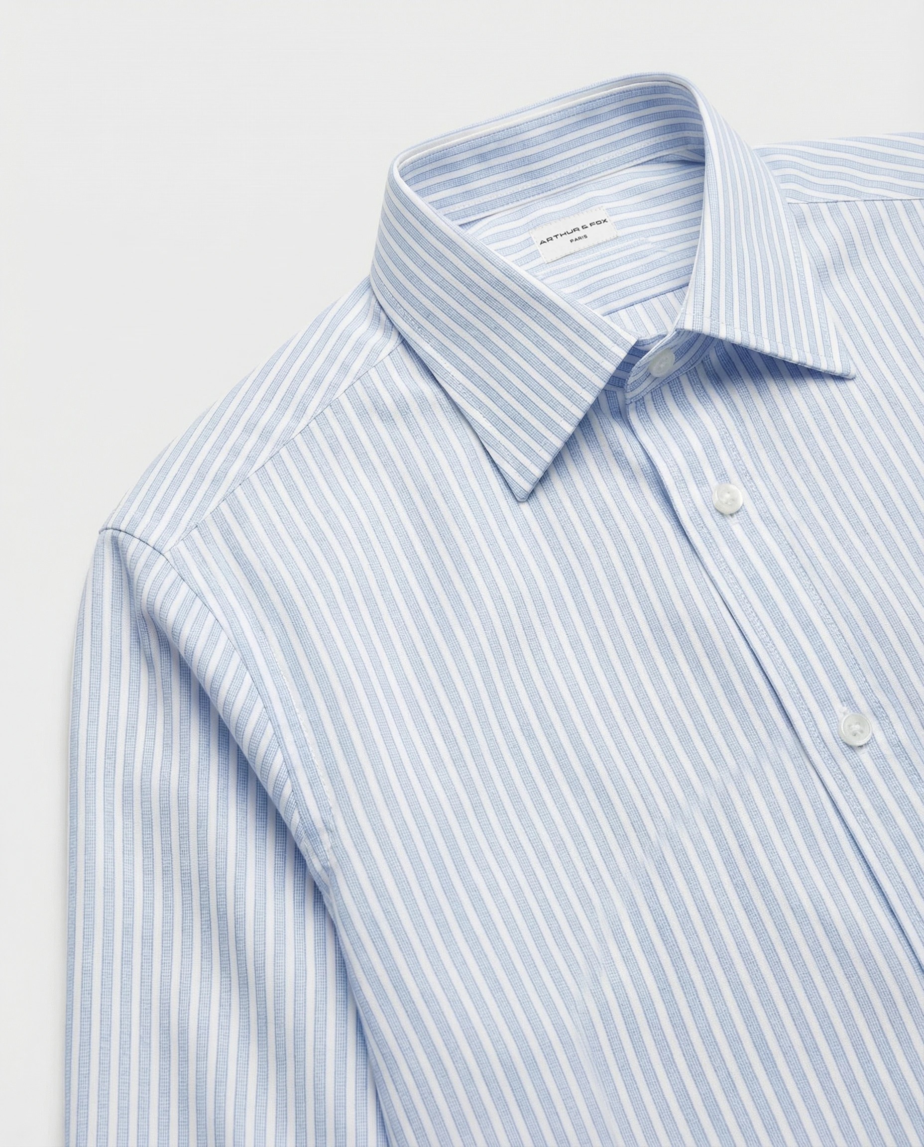 CHEMISE CLASSIQUE À COL FRANÇAIS EN POPELINE DE COTON